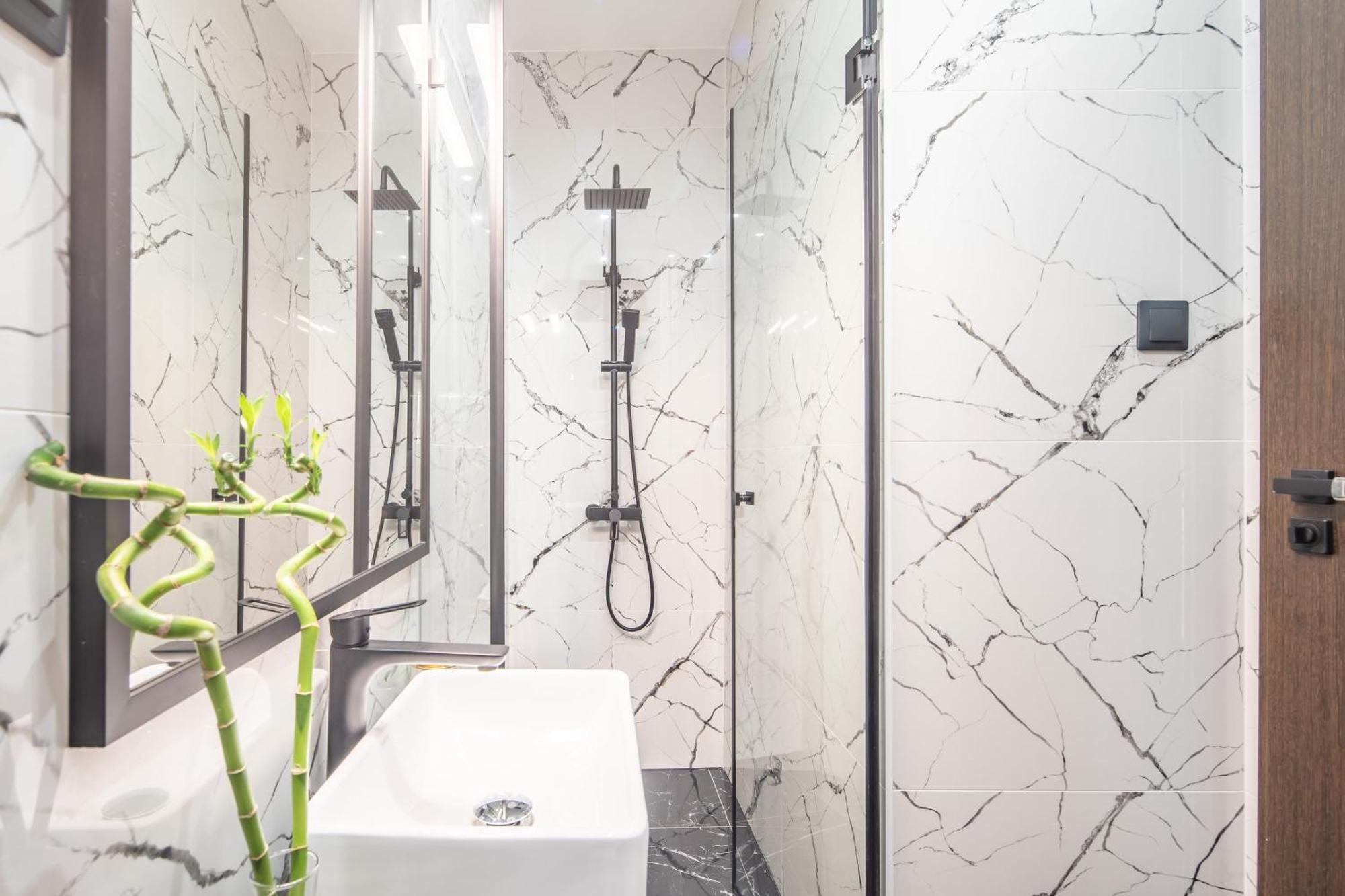 Extreme Central - Luxy Stay บูดาเปสต์ ภายนอก รูปภาพ